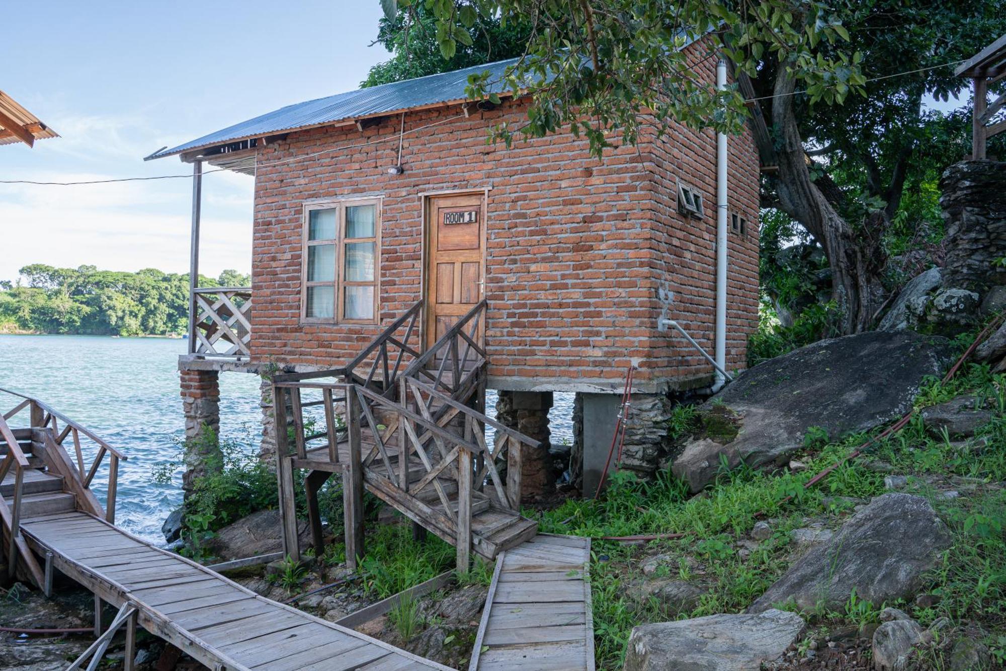 Soul Rebel Lodge & Backpackers Nkhata Bay Exteriér fotografie